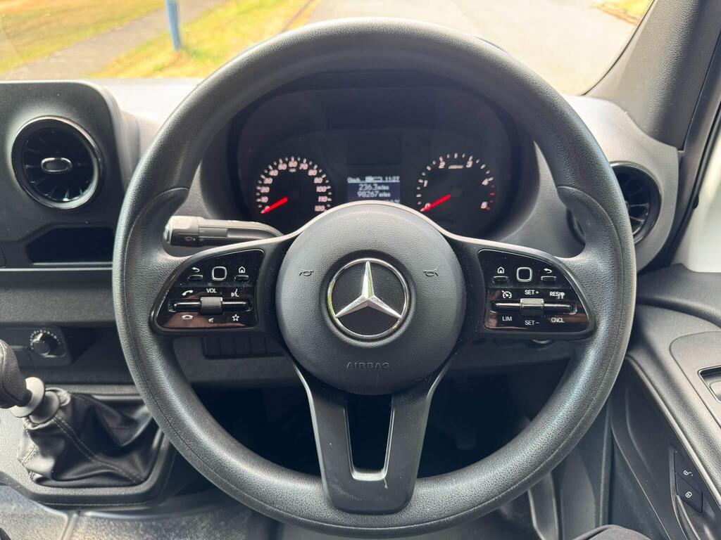 2021 Mercedes-Benz Sprinter 315 CDI photo 12