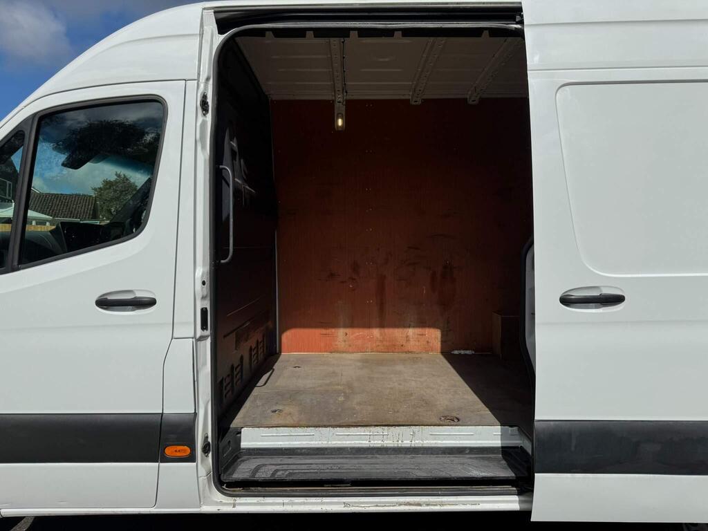 2021 Mercedes-Benz Sprinter 315 CDI photo 16